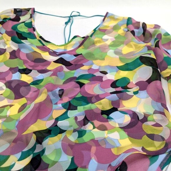 Sisely Silk Tunic Blouse - Picture 5 of 7